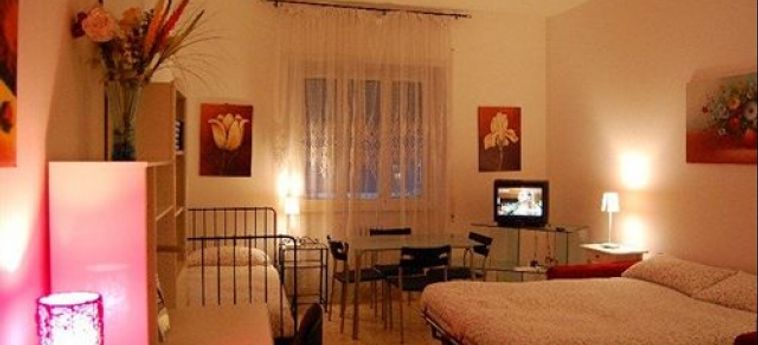 Hotel A Home For Holiday:  ROMA