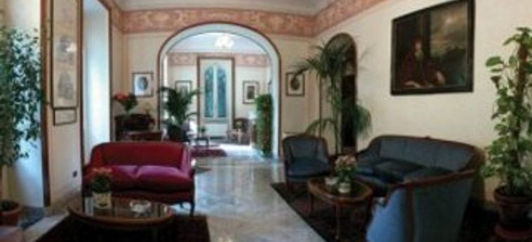 Hotel Farnese:  ROMA