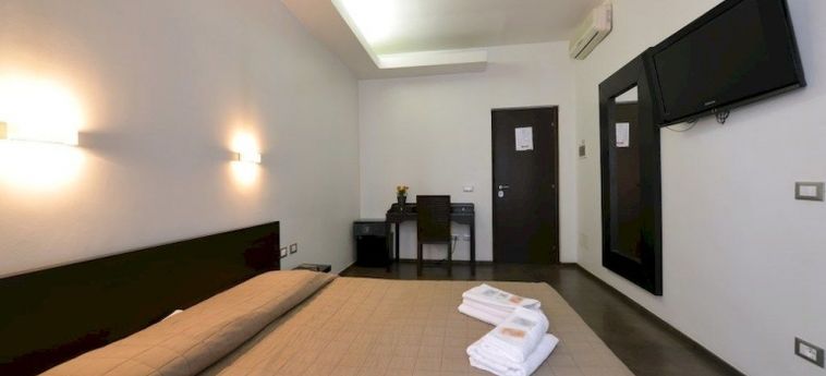Hotel Residenza Anastasia Colosseo:  ROMA