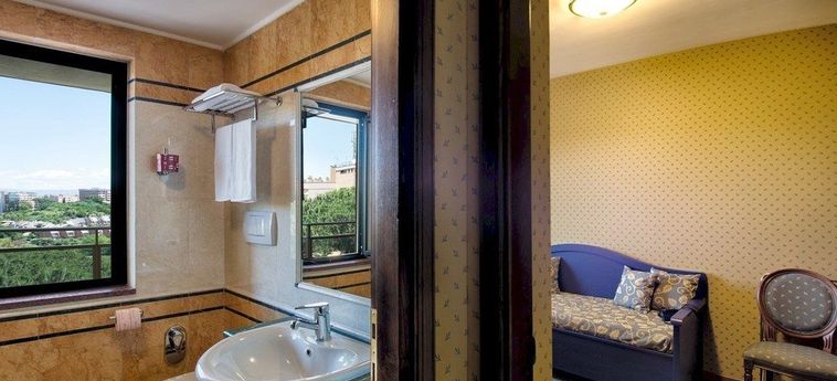 Residence Aparthotel Blanc Et Trois:  ROMA