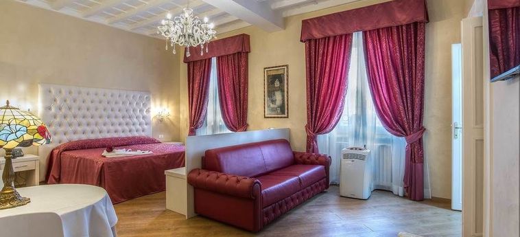 Hotel Trevi Rome Suite:  ROMA