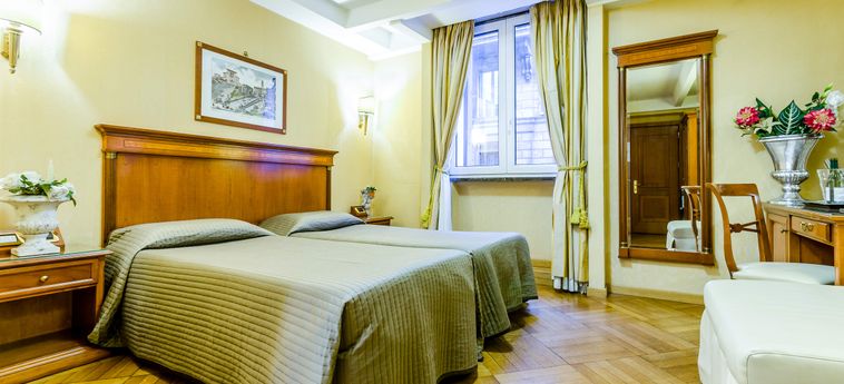 Hotel Luxury Rooms H 2000 Roma Roma: Foto 