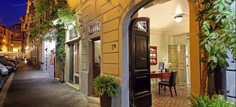 Hotel Anahi:  ROMA