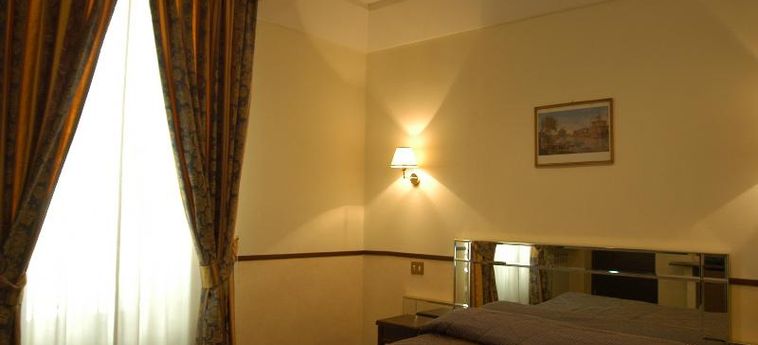 Hotel Garda:  ROMA