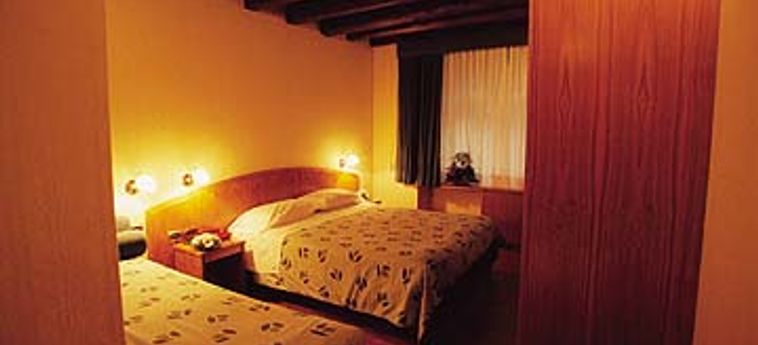 Hotel Corot:  ROMA