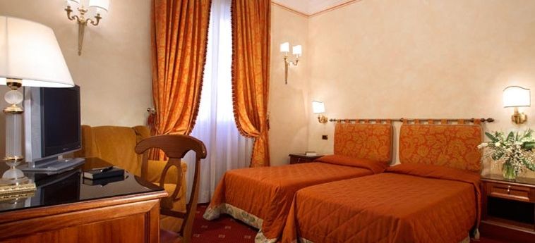 Grand Hotel Hermitage:  ROMA