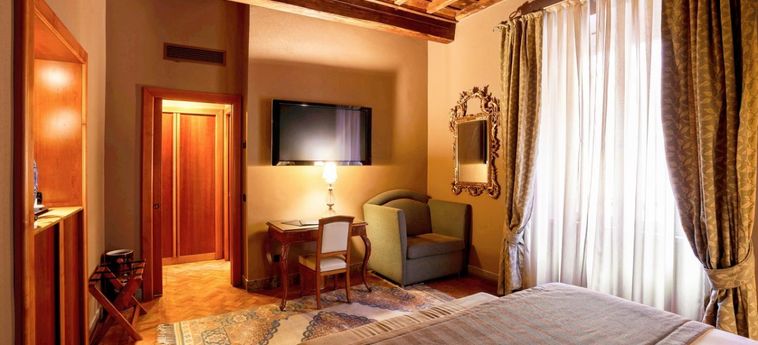 Hotel Valadier:  ROMA