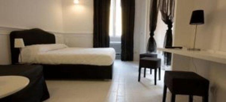 Hotel Hip Suites:  ROMA