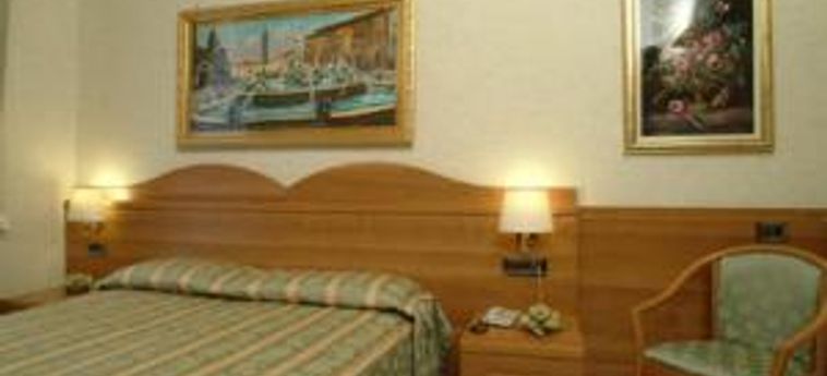 Hotel Teti:  ROMA