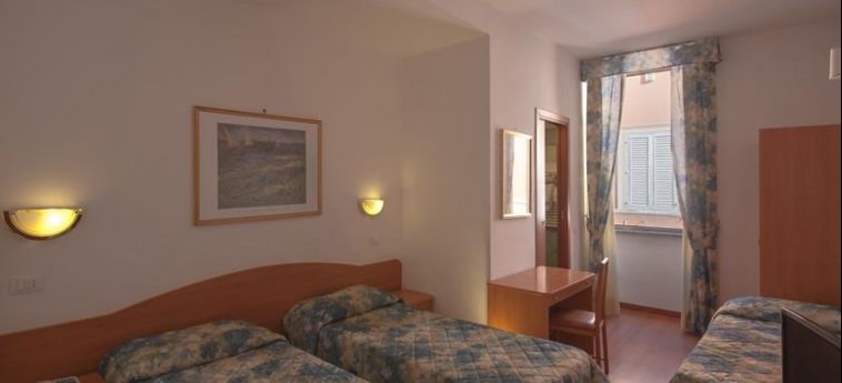 Hotel Tirreno:  ROMA