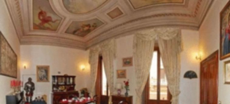 Hotel Affreschi Su Roma Luxury B&b:  ROMA