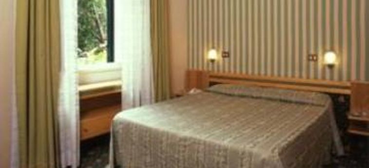 Hotel Pavia:  ROMA