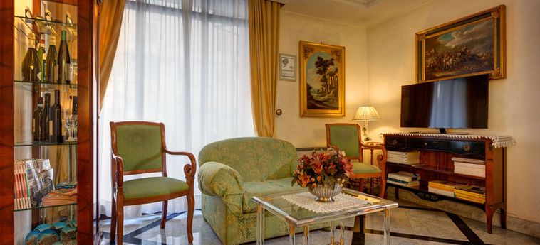 Hotel Amalfi:  ROMA