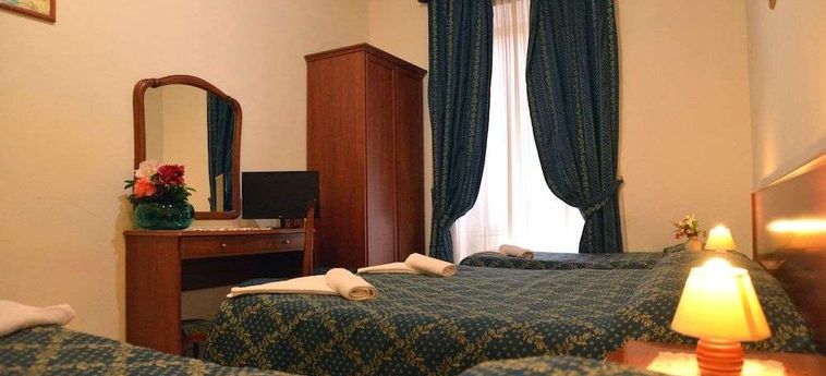Hotel Amoromaonline Roma: Foto 