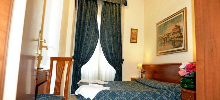 Hotel Amoromaonline Roma: Foto 