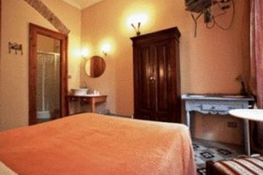 Hotel La Maison De Marta:  ROME