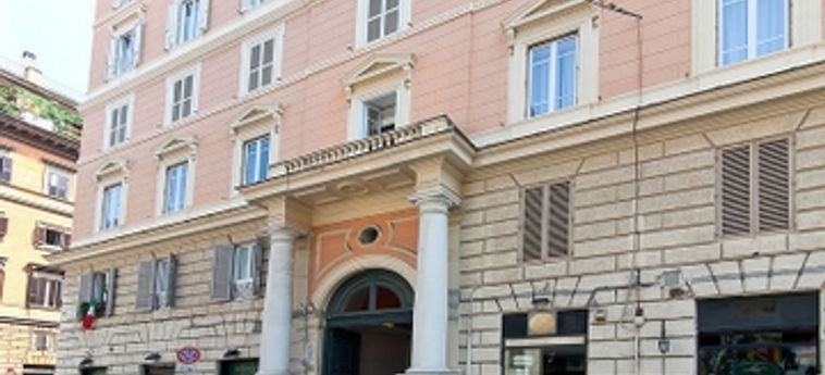 Hotel Collina Suites:  ROME
