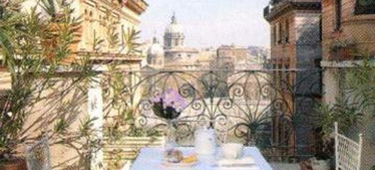 Hotel Ara Pacis:  ROME