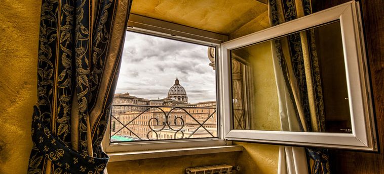 Hotel A View & A Touch Of Rome:  ROME