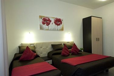 Hotel Ara Pacis Inn:  ROME