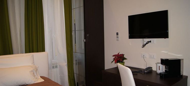 Hotel Mia Suites:  ROME