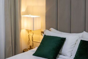 Hotel Les Chambres D'or:  ROME