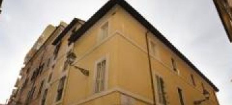 Cavour Centric Apartment:  ROME