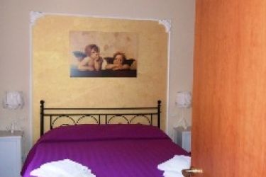Hotel Il Grillo Ai Fori Romani:  ROME