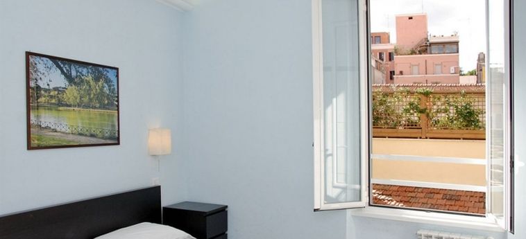 Hotel Hqh Colosseo:  ROME