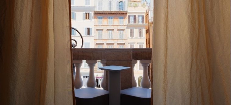 Hotel Lh Royal Suites:  ROME