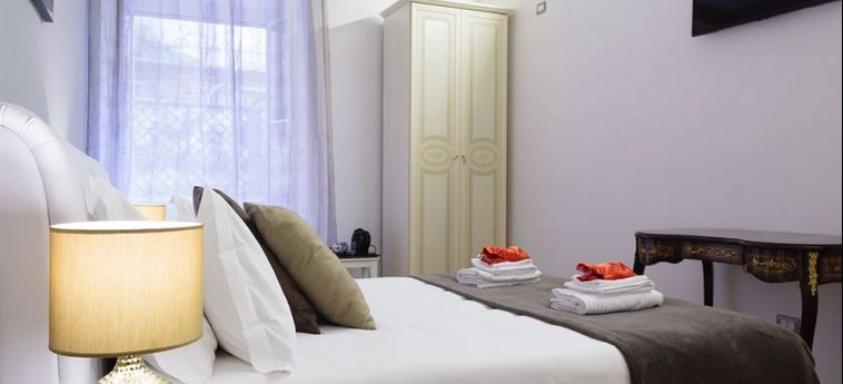 Hotel Lh Royal Suites:  ROME