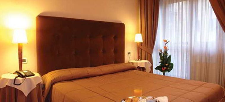Hotel Farnesina:  ROME
