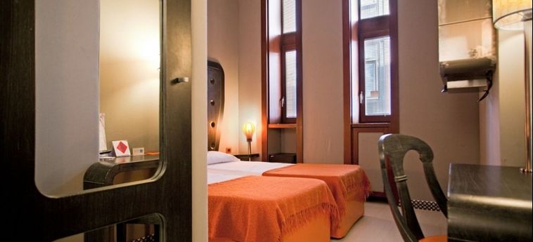 Hotel Orange:  ROME