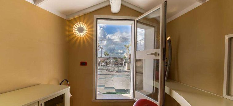 Hotel B&Amp;B Fellini Rome : Photo 