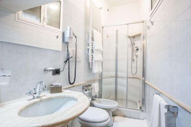 Hotel B&Amp;B Fellini Rome: Photo 