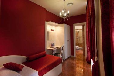 Hotel B&Amp;B Fellini Rome: Photo 