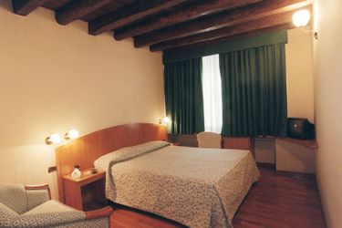 Hotel Corot:  ROME