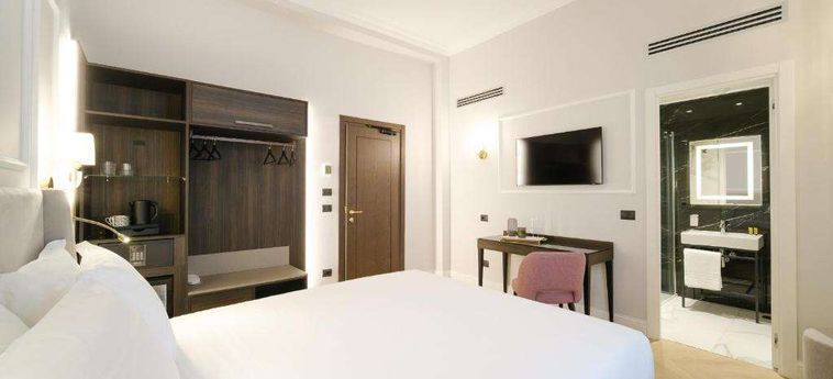 Bh Hotel Roma:  ROME
