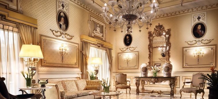 Hotel Splendide Royal:  ROME