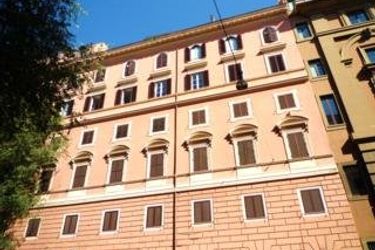 Hotel Ludovisi Luxury Rooms:  ROME