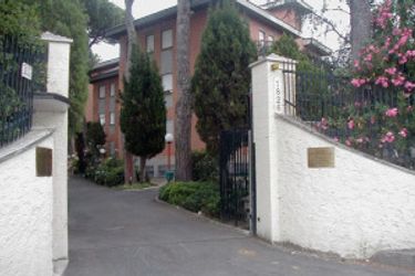 Casa Nostra Signora:  ROME