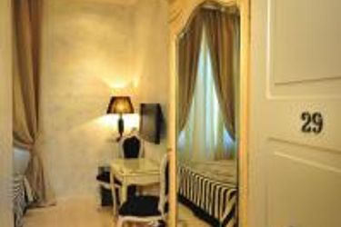 Hotel Mdm Luxury Rooms:  ROME