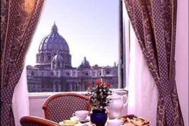 Hotel Emmaus:  ROME