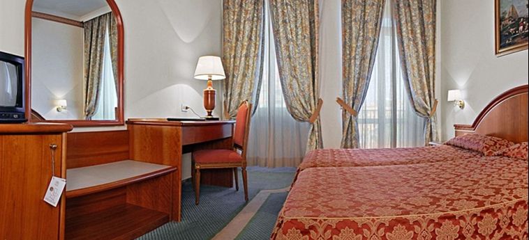 Quality Hotel Nova Domus:  ROME
