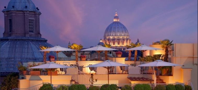 Hotel Raphael:  ROME