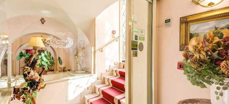Hotel Domus Colosseo:  ROME