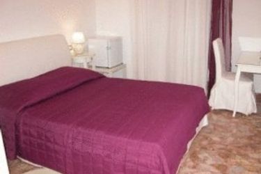 Hotel Angelinibedrooms:  ROME