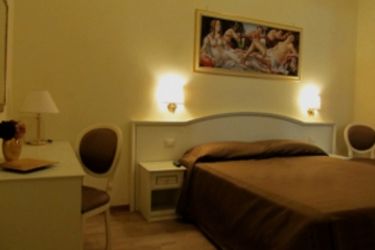 Hotel Domus Via Veneto:  ROME