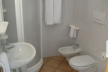 Hotel E Appartamenti Al Larice Ronzone - Trento: Photo 
