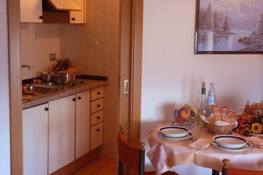Hotel E Appartamenti Al Larice Ronzone - Trento: Photo 